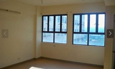 CLEAN TITLE Perpetual Ownership Top High End Condo Modern Minimialist Condo near Hotel Mall Resturants and Airport Hospital School Office  HIGH END BU