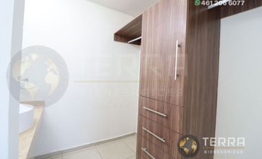 RENTA Casa 🏡 , Amplia y Equipada en Cto Virrey, Fracc.  Alteza