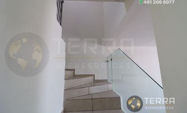 RENTA Casa 🏡 , Amplia y Equipada en Cto Virrey, Fracc.  Alteza