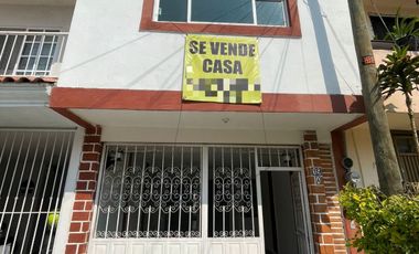 Casa en venta enfraccionamiento fuentes de camino real en Puebla, cerca de UDLAP