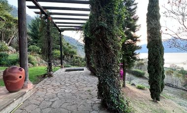 CASA EN UCAZANAZTACUA LAGO DE PATZCUARO, MUY CERCA DE LA HACIENDA