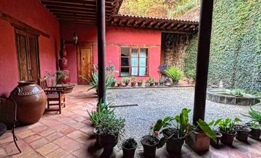 CASA EN UCAZANAZTACUA LAGO DE PATZCUARO, MUY CERCA DE LA HACIENDA