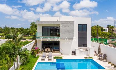 Casa en Venta en Los Canales, Puerto Cancún