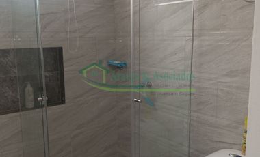 VENDEMOS HERMOSA CASA CON PISCINA EN CONDOMINIO EXCLUSIVO DE LA CIUDAD DE GIRARDOT.
