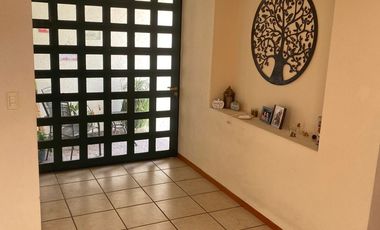 EXCELENTE CASA EN VENTA EN FRACCIONAMIENTO VISTA DEL VALLE