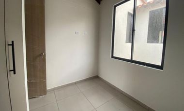 VENTA DE CASA LOS PATIOS