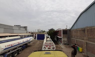 SE VENDE LOCAL COMERCIAL EN ZONA INDUSTRIAL PIURA 2185.50 M2