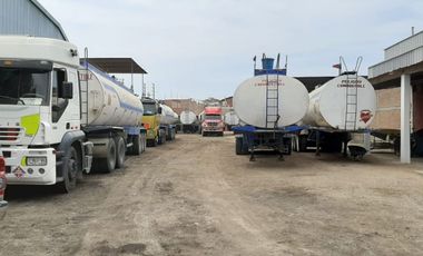 SE VENDE LOCAL COMERCIAL EN ZONA INDUSTRIAL PIURA 2185.50 M2