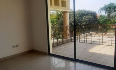 Samborondon, Renta de Casa de 5 dormitorios con Piscina