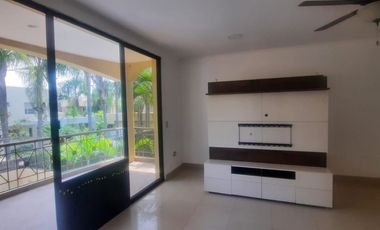 Samborondon, Renta de Casa de 5 dormitorios con Piscina