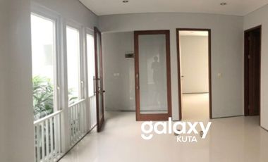 DIJUAL TOWNHOUSE IMAM BONJOL RESIDENCE DENPASAR, BALI