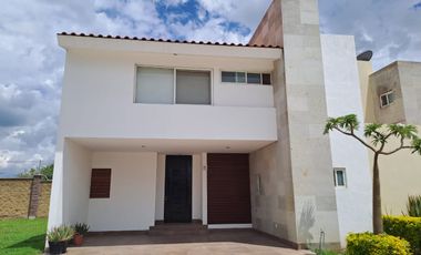 CASA EN VENTA RESIDENCIAL PUNTA DEL ESTE LEON, GUANAJUATO