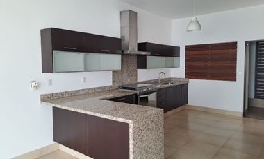 CASA EN VENTA RESIDENCIAL PUNTA DEL ESTE LEON, GUANAJUATO