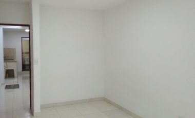 VENDO CASA 3 PLANTAS INDEPENDIENTES CON APARTAMENTOS, EL  TRONCAL CALI