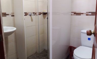VENDO CASA 3 PLANTAS INDEPENDIENTES CON APARTAMENTOS, EL  TRONCAL CALI