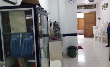 VENDO CASA 3 PLANTAS INDEPENDIENTES CON APARTAMENTOS, EL  TRONCAL CALI