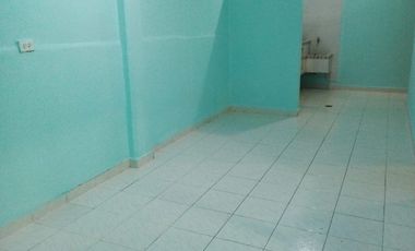 VENDO CASA 3 PLANTAS INDEPENDIENTES CON APARTAMENTOS, EL  TRONCAL CALI