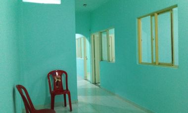 VENDO CASA 3 PLANTAS INDEPENDIENTES CON APARTAMENTOS, EL  TRONCAL CALI