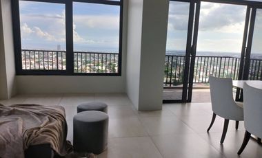 FULLY FURNISHED 160.63 sqm 4-bedroom Penthouse Condo for sale in Cebu City Cebu