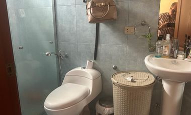 VENTA DE CASA MUY AMPLIA EN VÍA A SAMBORONDÓN