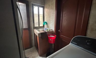VENTA DE CASA MUY AMPLIA EN VÍA A SAMBORONDÓN