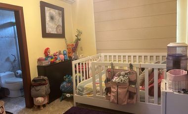 VENTA DE CASA MUY AMPLIA EN VÍA A SAMBORONDÓN