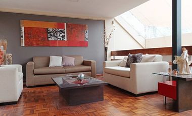 CASA EN VENTA   EN  URBANIZACIÓN  PRIVILEGIADA DE AMBATO, FICOA