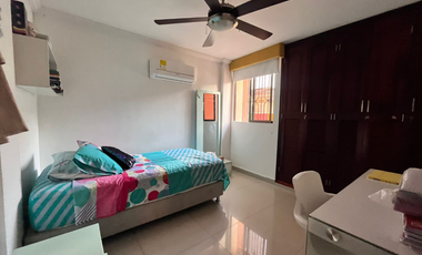 Apartamento en arriendo en Riomar.