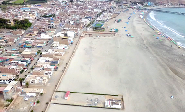 Se Vende, Terreno Playa Primera Fila en Cañete