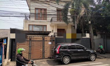 Jual Rumah Murah Mewah Jakarta Timur Lubang Buaya Full Furnish Strategis