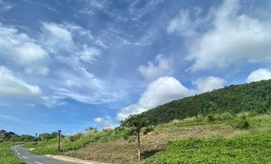 FOR SALE! 322 sqm Residential Lot with Club Membership at Tagaytay Midlands
