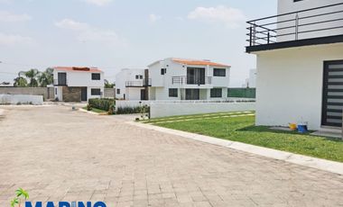 Casas en venta en condominio Los Azahares