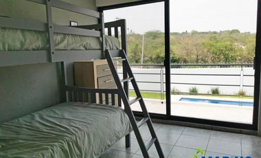 Casas en venta en condominio Los Azahares