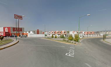 BONITA CASA CON POSESIÓN, ENTREGA INMEDIATA!!!! RINCONADA DEL VALLE, TOLUCA