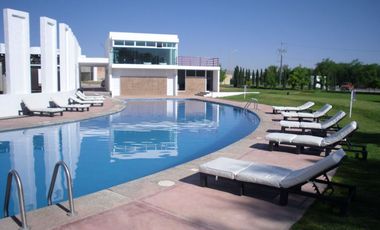 CASA EN VENTA AL NORPONIENTE RUSCELLO AGUASCALIENTES