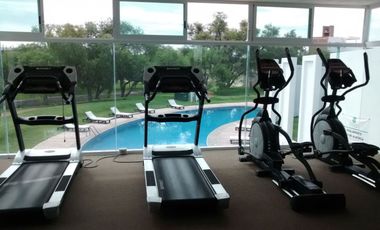 CASA EN VENTA AL NORPONIENTE RUSCELLO AGUASCALIENTES