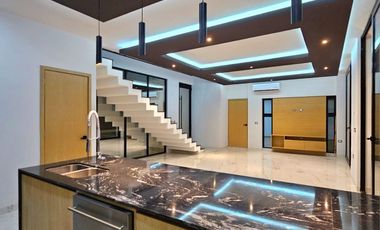 Casa Inteligente en Venta con Alberca, Playa Privada y en Esquina, Ubicada en el Residencial Playas del Conchal. Zona Residencial y de Alta Plusvalía