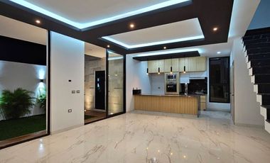 Casa Inteligente en Venta con Alberca, Playa Privada y en Esquina, Ubicada en el Residencial Playas del Conchal. Zona Residencial y de Alta Plusvalía