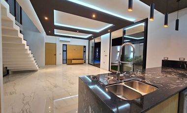 Casa Inteligente en Venta con Alberca, Playa Privada y en Esquina, Ubicada en el Residencial Playas del Conchal. Zona Residencial y de Alta Plusvalía