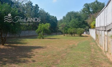 BEAUTIFUL 4 RAI LOT WITH 3 BED / 2 BATH HOUSE AND 30 METERS OF RIVERFRONT JUST 10 MINUTES FROM DOWNTOWN!!!
