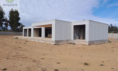 Vende parcela con casa en La Serena cuenta con 5.000 m2