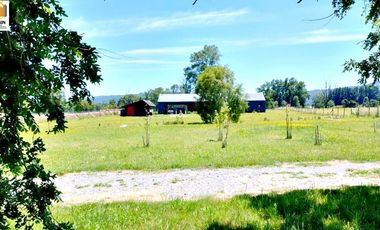 EN VENTA HERMOSA Y CONFORTABLE CASA EN PARCELA  A MINUTOS DE VILLARRICA