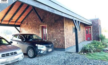 EN VENTA HERMOSA Y CONFORTABLE CASA EN PARCELA  A MINUTOS DE VILLARRICA