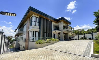 FOR SALE HOUSE & LOT - HIGH-END! LUXURY! CLASSY!