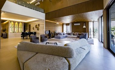 FOR SALE HOUSE & LOT - HIGH-END! LUXURY! CLASSY!