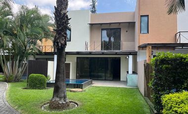 JIUTEPEC- Estricta seguridad, moderna, alberquita privada