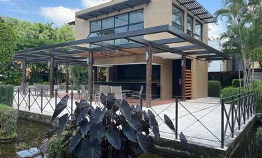 JIUTEPEC- Estricta seguridad, moderna, alberquita privada
