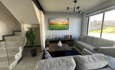 VENTA DE CASA CON ALBERCA EN CUERNAVACA