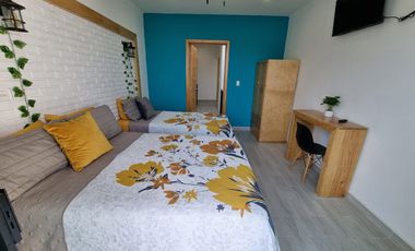 RENTA hermosa casa Villa del Sol con Alberca climatizada y enorme jardín de diseño único, EN TONATICO EDOMEX. Renta por noche DE FIN DE SEMANA