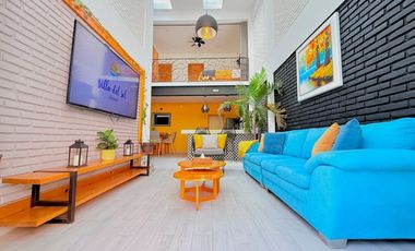RENTA hermosa casa Villa del Sol con Alberca climatizada y enorme jardín de diseño único, EN TONATICO EDOMEX. Renta por noche DE FIN DE SEMANA